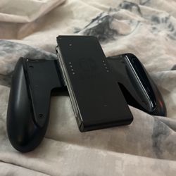 Nintendo Switch - Joy-Con Charging Grip