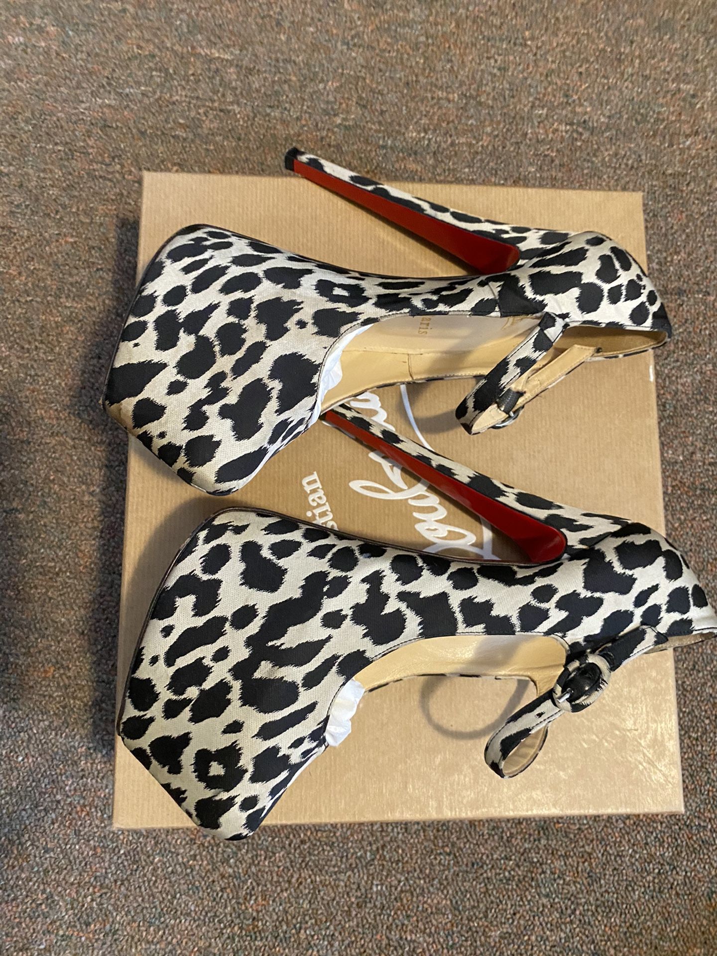 Authentic Christian Louboutin Size 36 1/2