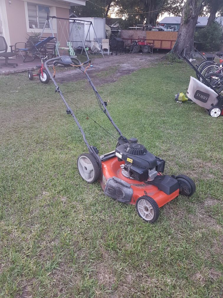 Home and garden self propelled honda lawn mower