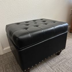 Black Ottoman / Storage Seat 