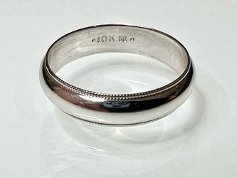 10KT W/G Wedding Band Size 11