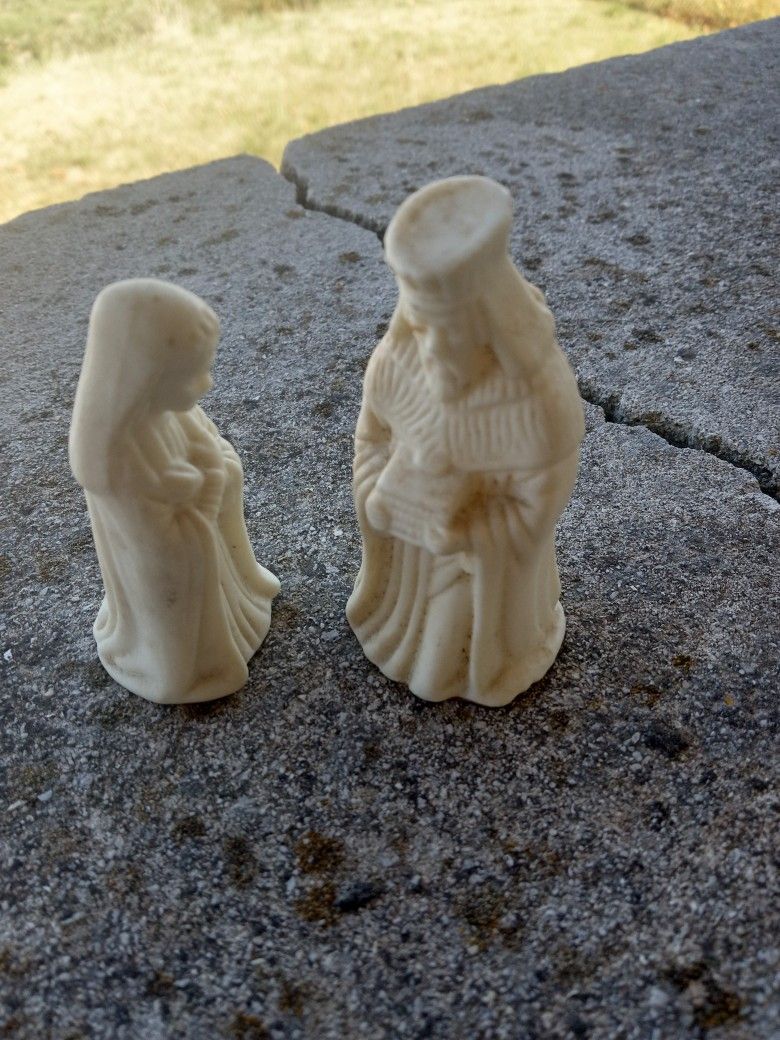 Vintage Miniature Plastic Figures 2