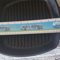 Cast Iron.  Skillet.  Pan. Deltona 