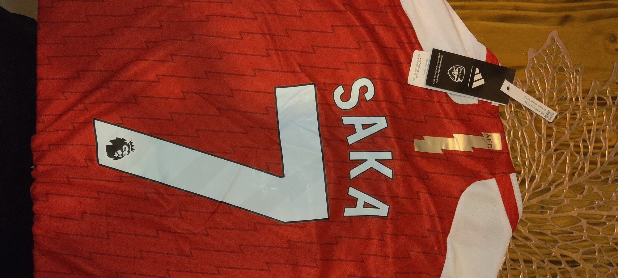 Arsenal 2023-24 3rd Saka Jersey XL for Sale in Windsor Hills, CA - OfferUp