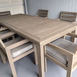 Outdoor patio teak wood table and 8 chairs 