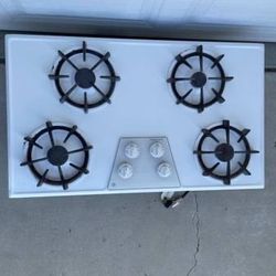 GE 36” Gas Cooktop 