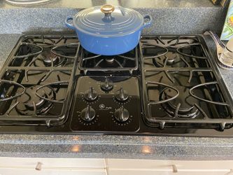 GE Profile Gas Cooktop
