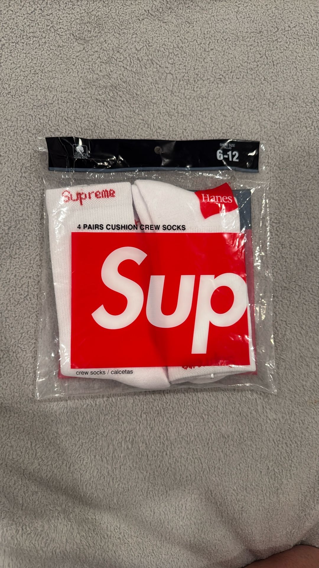 Supreme X Hanes Collab Socks