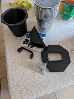 Upgraded Grease Bucket with Lid