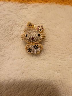Hello Kitty Crystal Pendant Gold Tone