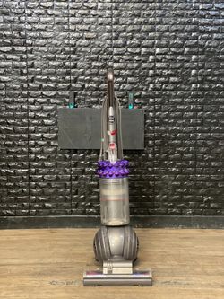 DYSON CINETIC BIGBALL AN+ R2214A