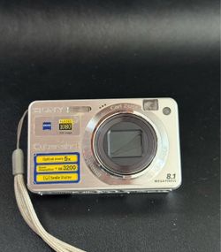 Sony Cyber-shot DSCS750 7.2 MP Digital Camera