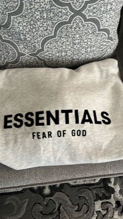 Essential hoodie￼