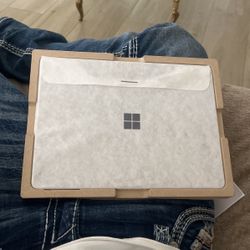 Microsoft Surface Pro 2-in-1 Laptop/Tablet