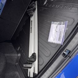 Thule Roof Rack Cross Bars - SOA567X020