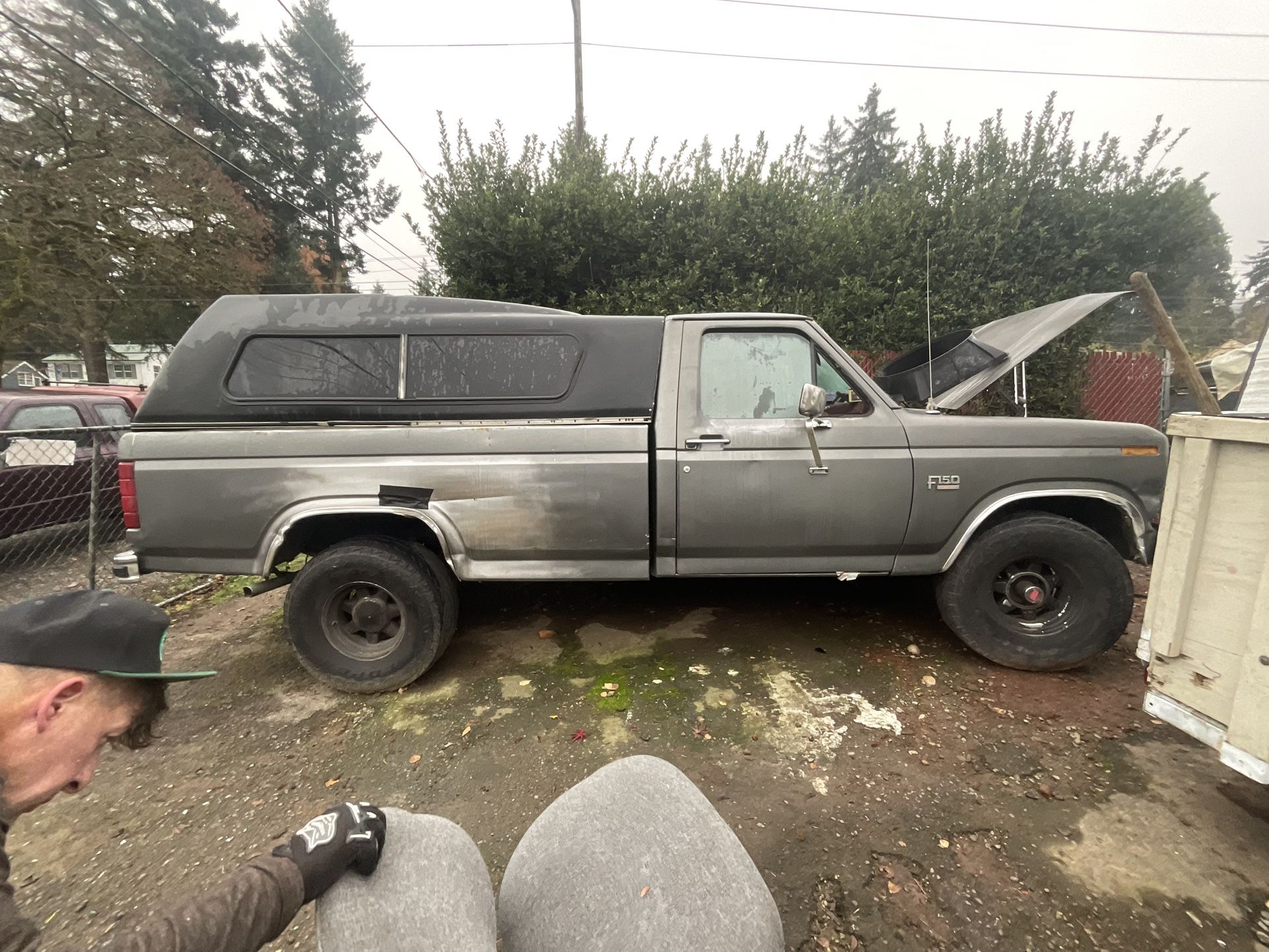 Parting Out Ford Truck 1986