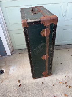 Large Storage Trunk