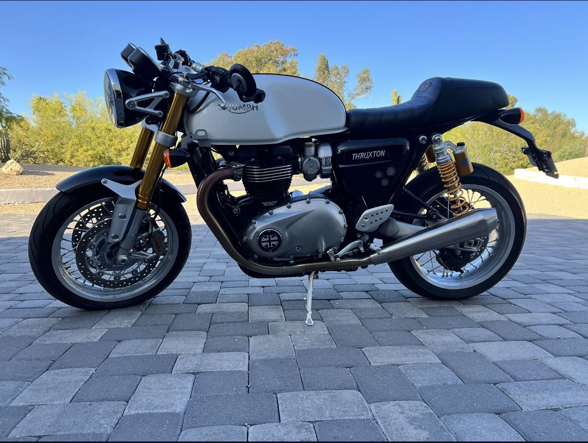 2018 Triumph Thruxton 1200 R Beautiful Condition Garage Kept