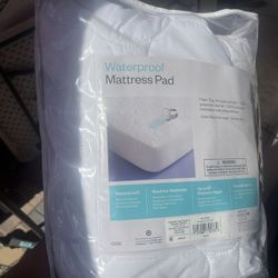 Water Proof Mattress Pad (Full)