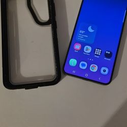 Samsung  Galaxy S24 With Otterbox 128GB