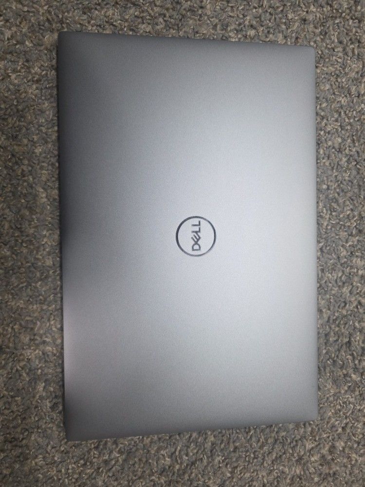 Dell Precision 5560