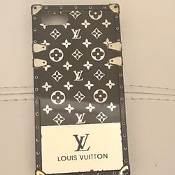 Cover  I Phone 8  Louis Vitton 
