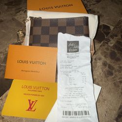 Louis Vuitton Wallet 