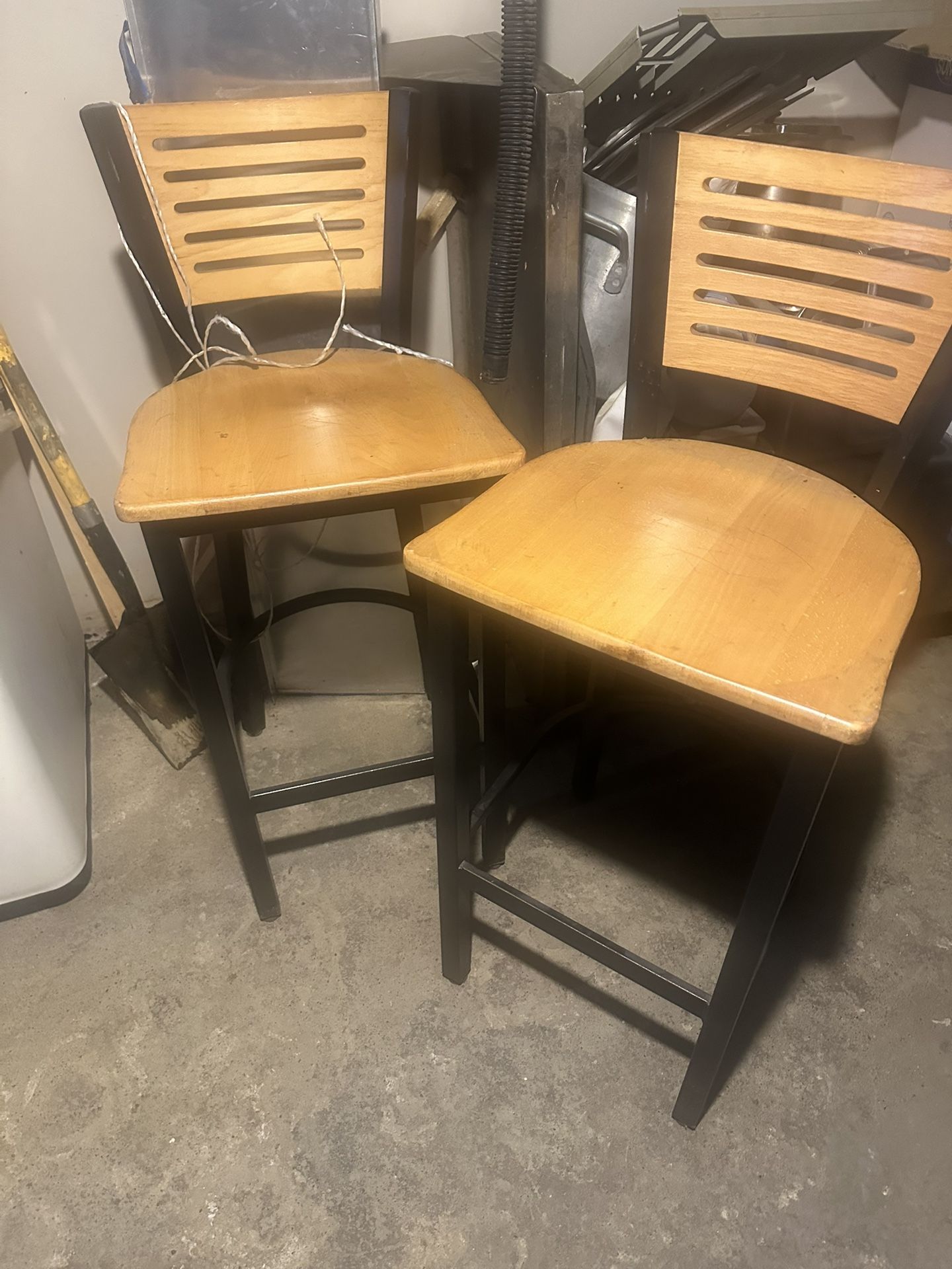 Bar Stools/hight Chairs 