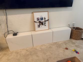 Tv console