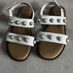 Girl sandals size 10 toddler