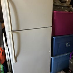 Whirlpool Refrigerator For Sale Works Perfect 