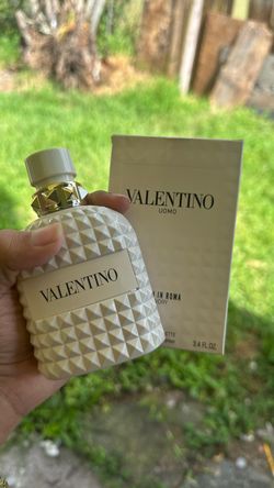 Valentino White versión