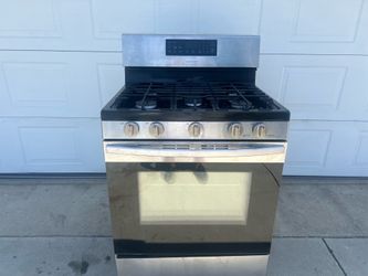 BLACK SAMSUNG  5 BURNER GAS STOVE IN GOOD CONDITION