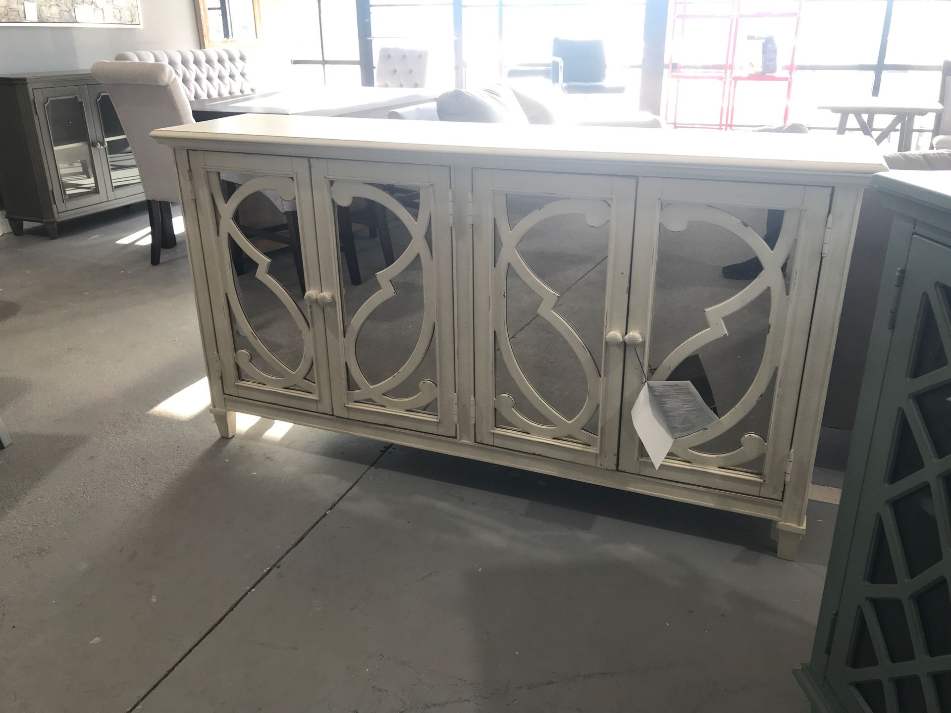 Brand new accent piece