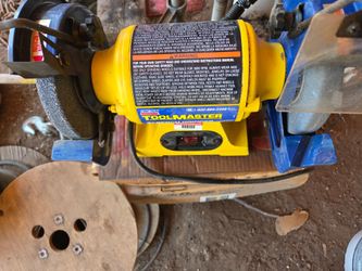 Toolmaster Duel grinder and tool sharpener