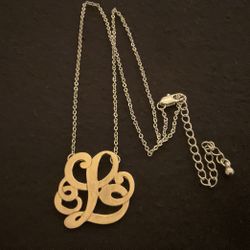 20” SilverTone Necklace With Goldtone Initial (L) Pendant 