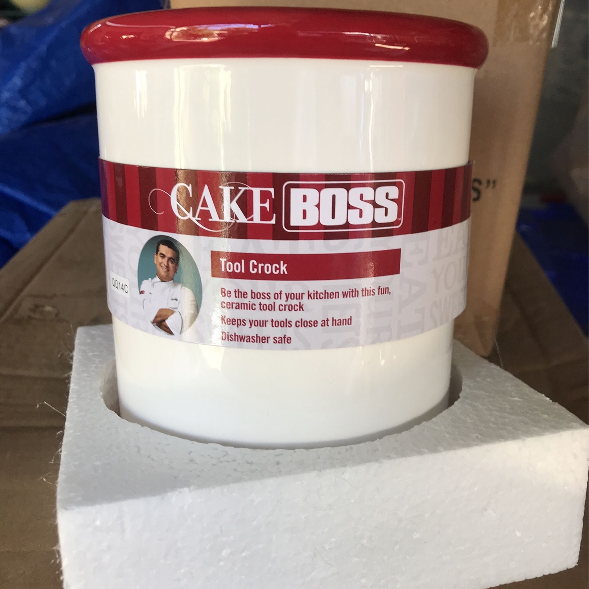 NWT Cake boss tool crock storage