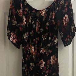 Black Floral Romper Size Large Juniors 