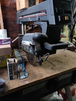 Radial saw