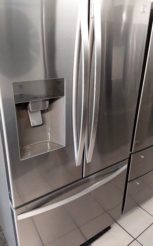 Refrigerador Kenmore Stainless  In Goog Stainless Steel 