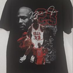 Michael Jordan Shirt Men’s Medium Black Chicago Bulls Rap Tee Vtg Style
$15.00
Excellent condition 
No stains or rips 
Low price 
I'm approximately se