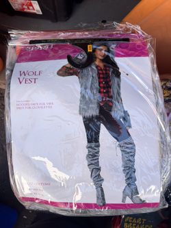 Wolf Vest Size SM/MD! Halloween 🎃