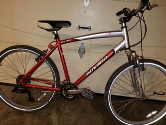Novara Metro Classic Series very comfortable for Sale in Tukwila