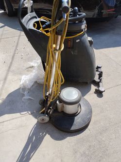 Buffer de 20 y vacuum y absorbe el agua de 5golones