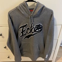 men's sweater size L