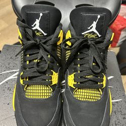 Jordan 4 Yellow Thunder Size 11 Read Description 