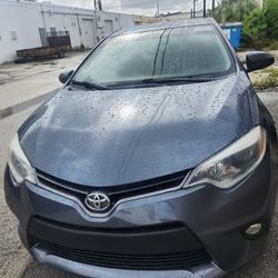 2015 Toyota Corolla LE 