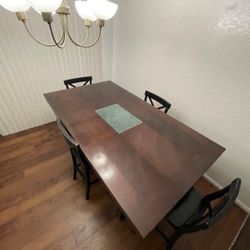 Kitchen Table 