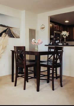 5 piece table counter set