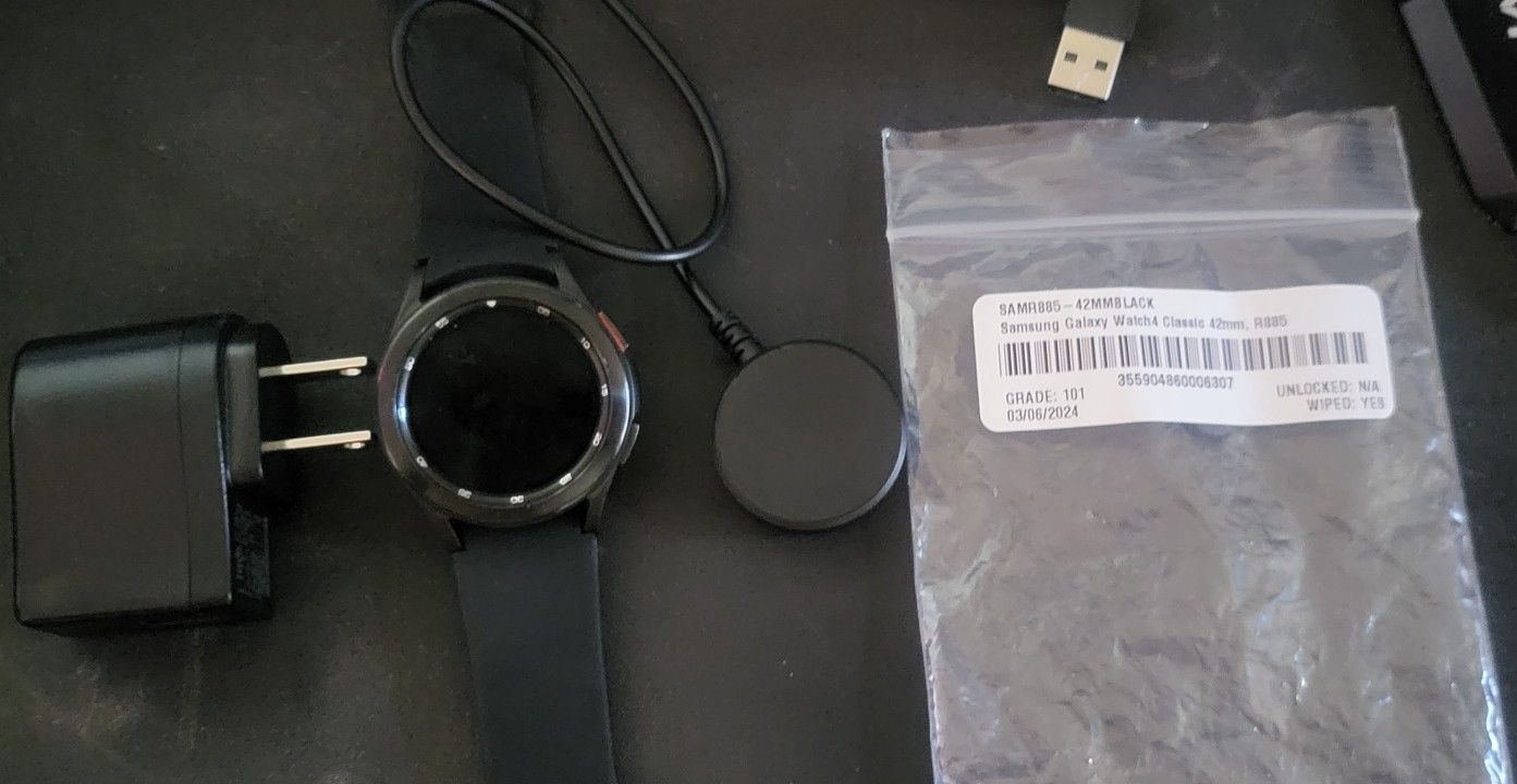 Samsung Galaxy Watch 4 Classic 42MM R885
